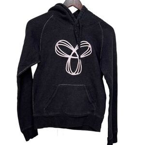 𝅺aritzia Tna Baltic hoodie Size XS